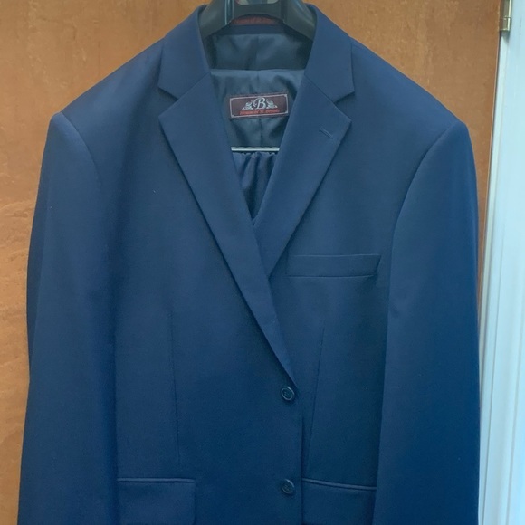 Men’s Suite 46 Regular - Picture 1 of 3